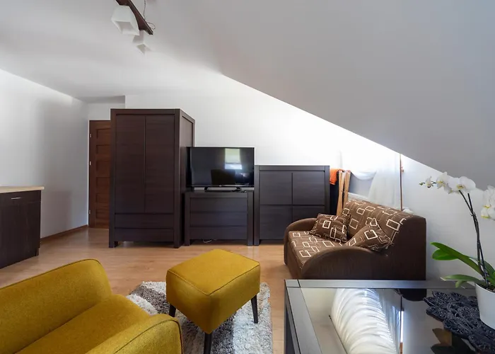 Ii-poziomowy Nam Morzem 公寓式酒店 波别罗沃